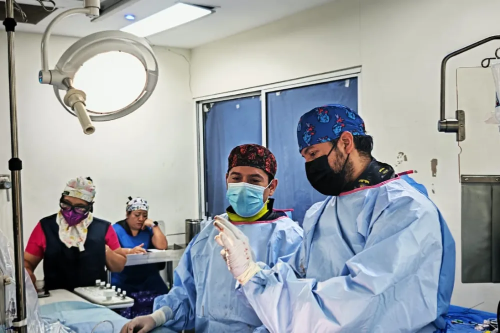 Angioplastia y colocación de Stent en Coartación Aórtica en CDMX